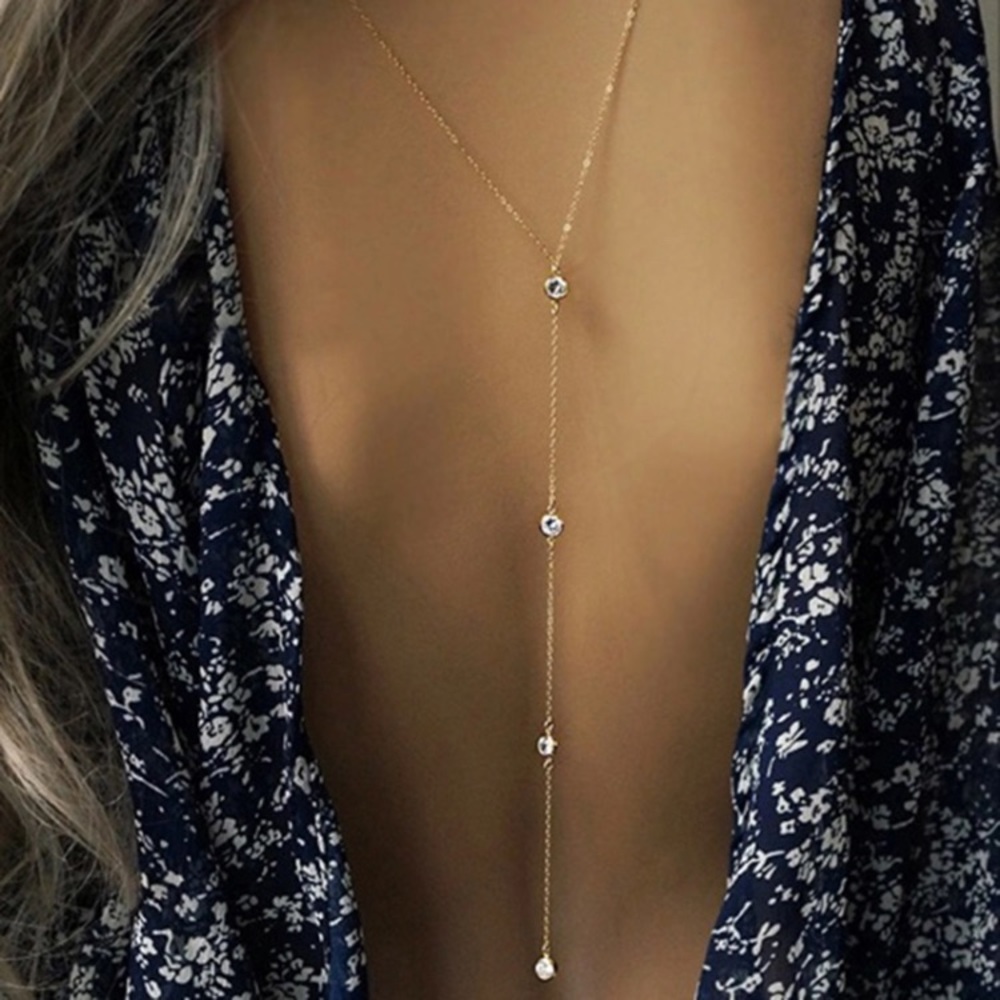 New! Backdrop Necklace - Picture 3 of 12